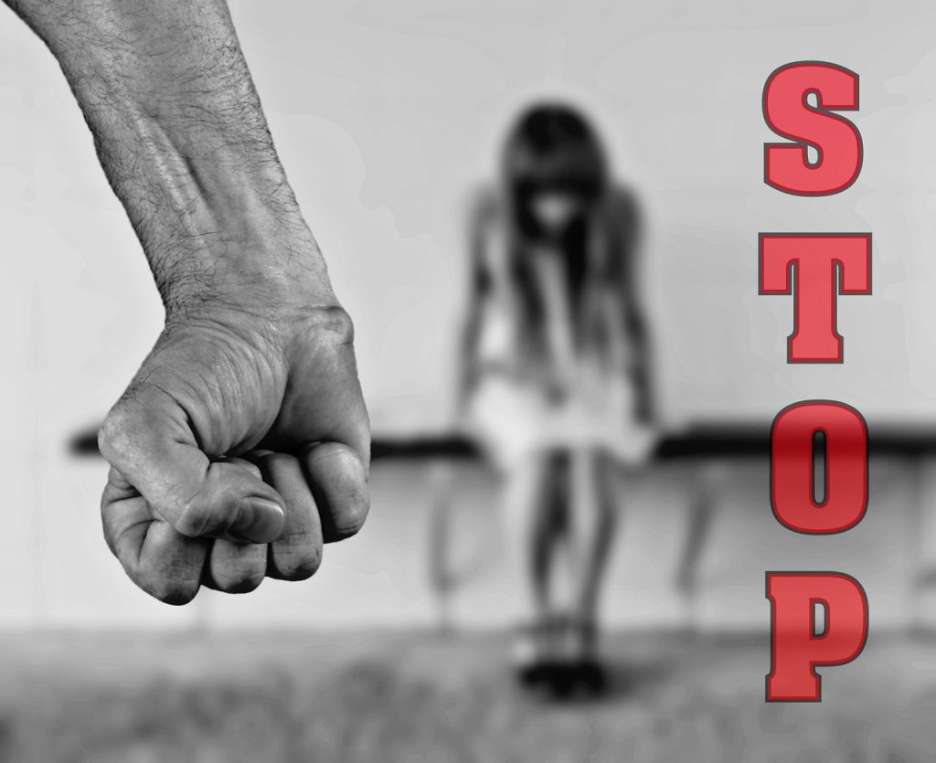 Violenza donne stop